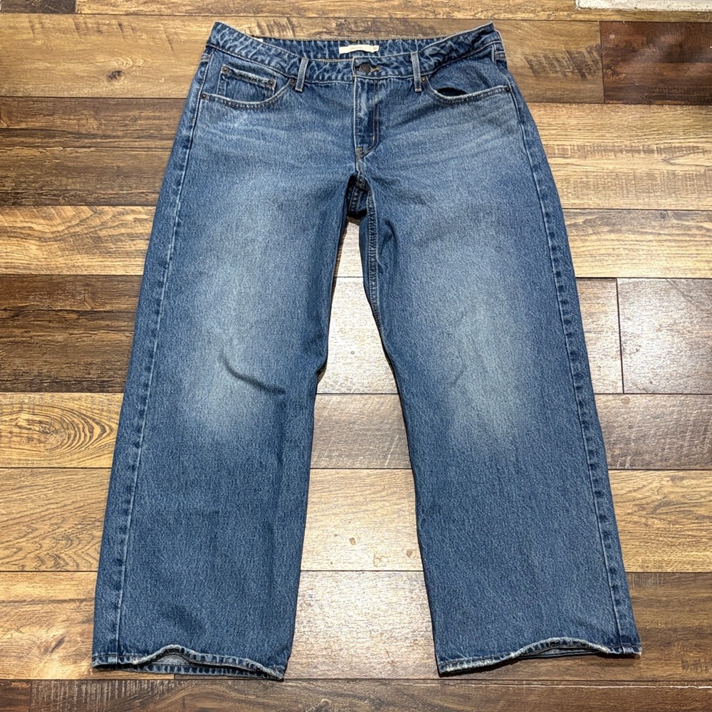Levi’s Low Loose Low Rise Jeans Size 32
